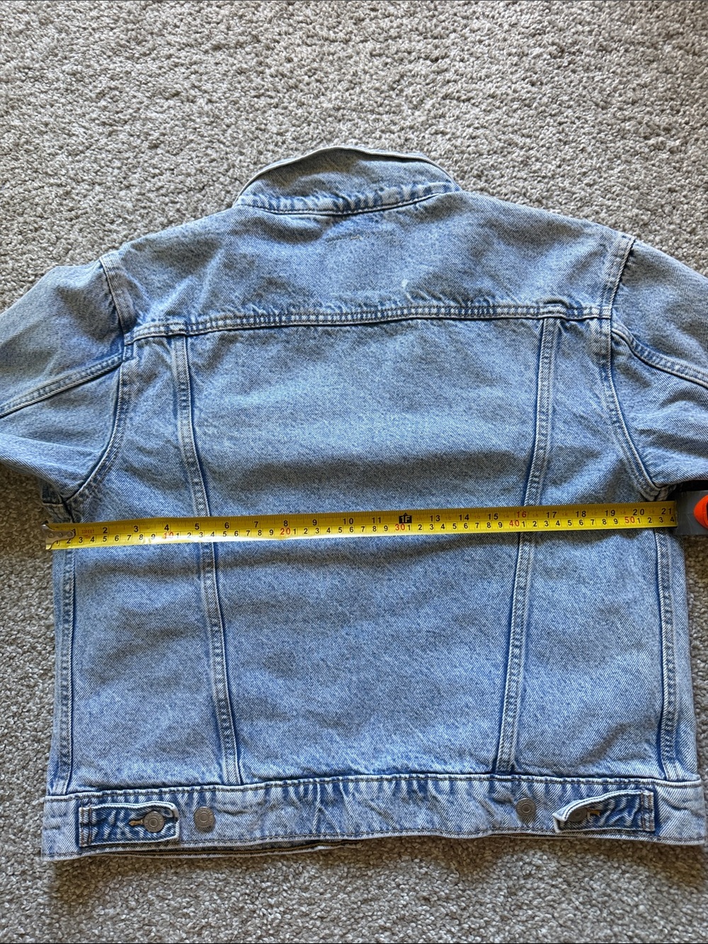 Levi's Classic Denim Trucker Jacket Light Wash Size L - Picture 6 of 11
